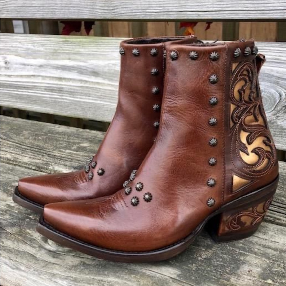 Ariat diva boots